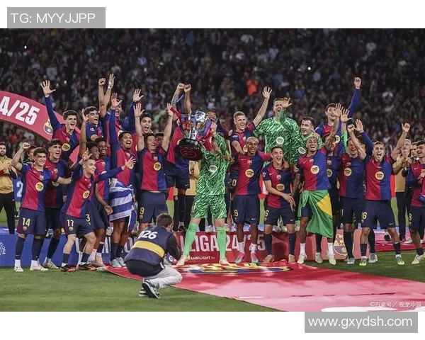 福冈黄蜂与横滨的精彩对决比分揭晓，赛季走势分析与未来展望